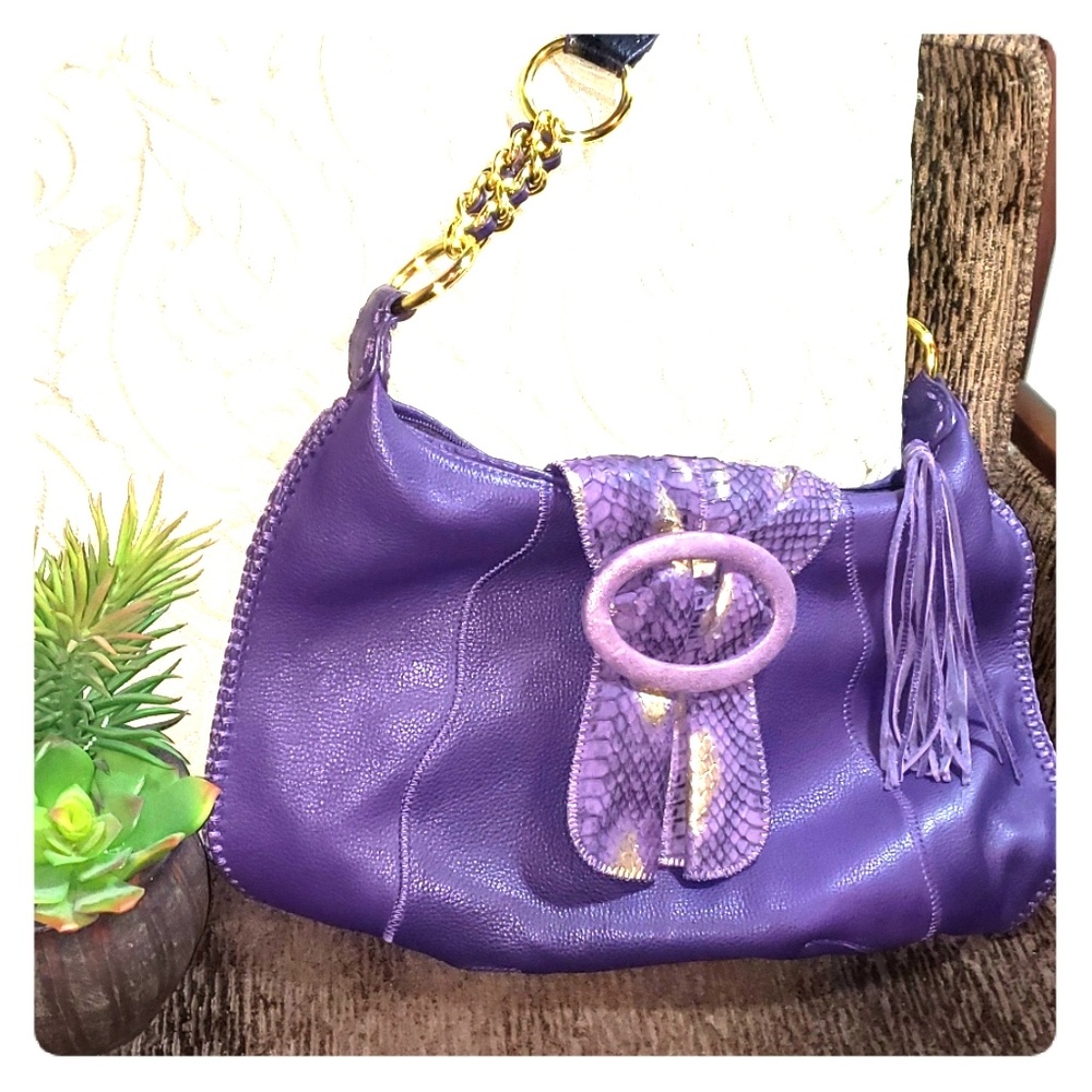 Gorgeous purple leather shoulder bag